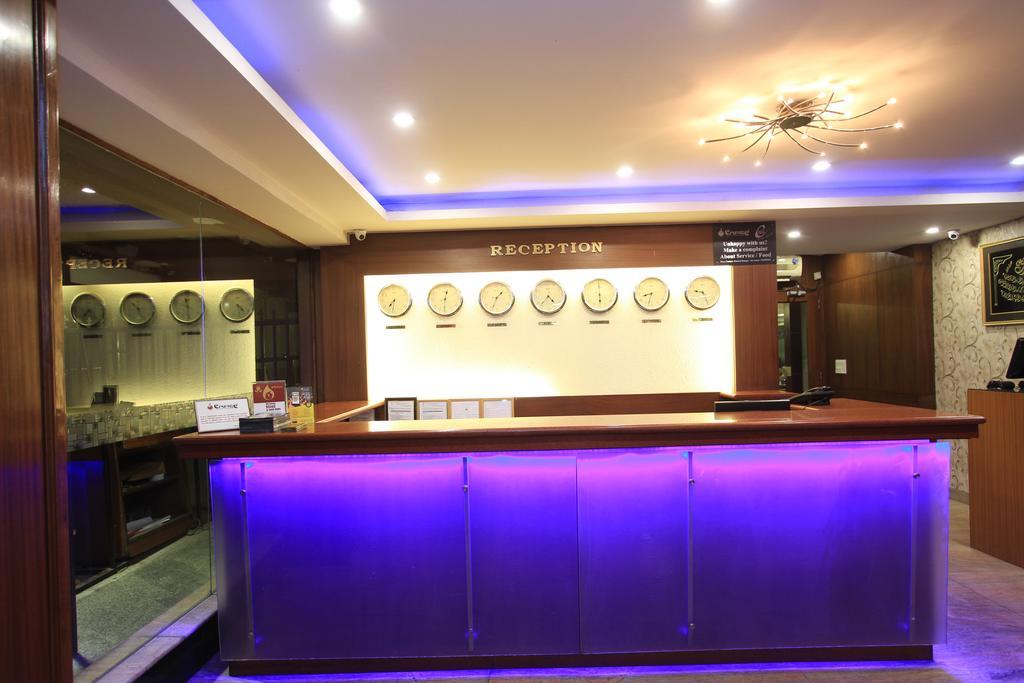 Hotel Noor Empire International Kormangala Бангалор Экстерьер фото