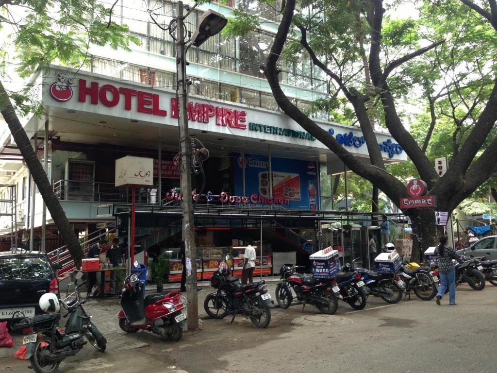 Hotel Noor Empire International Kormangala Бангалор Экстерьер фото